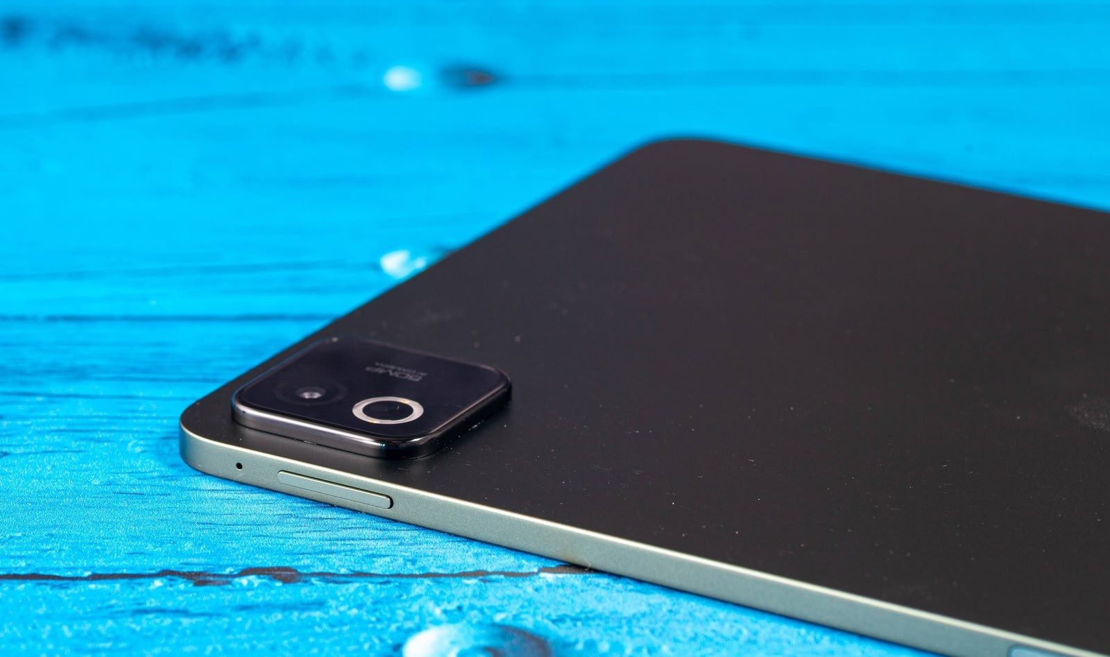 Планшет Xiaomi Pad 8 Pro: конкуренты в панике картинка Xiaomi Pad 8 Pro: Конкуренты в панике