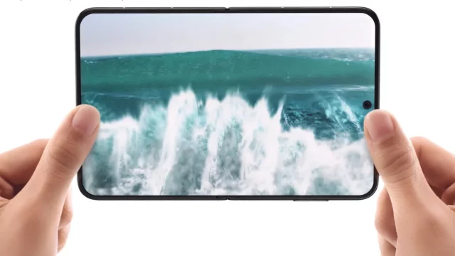 Пока Apple мучительно гнет экраны, Huawei штампует Pura: Что быстрее появится на Авито? Пока Apple мучительно гнет экраны, Huawei штампует Pura: Что быстрее появится на Авито?