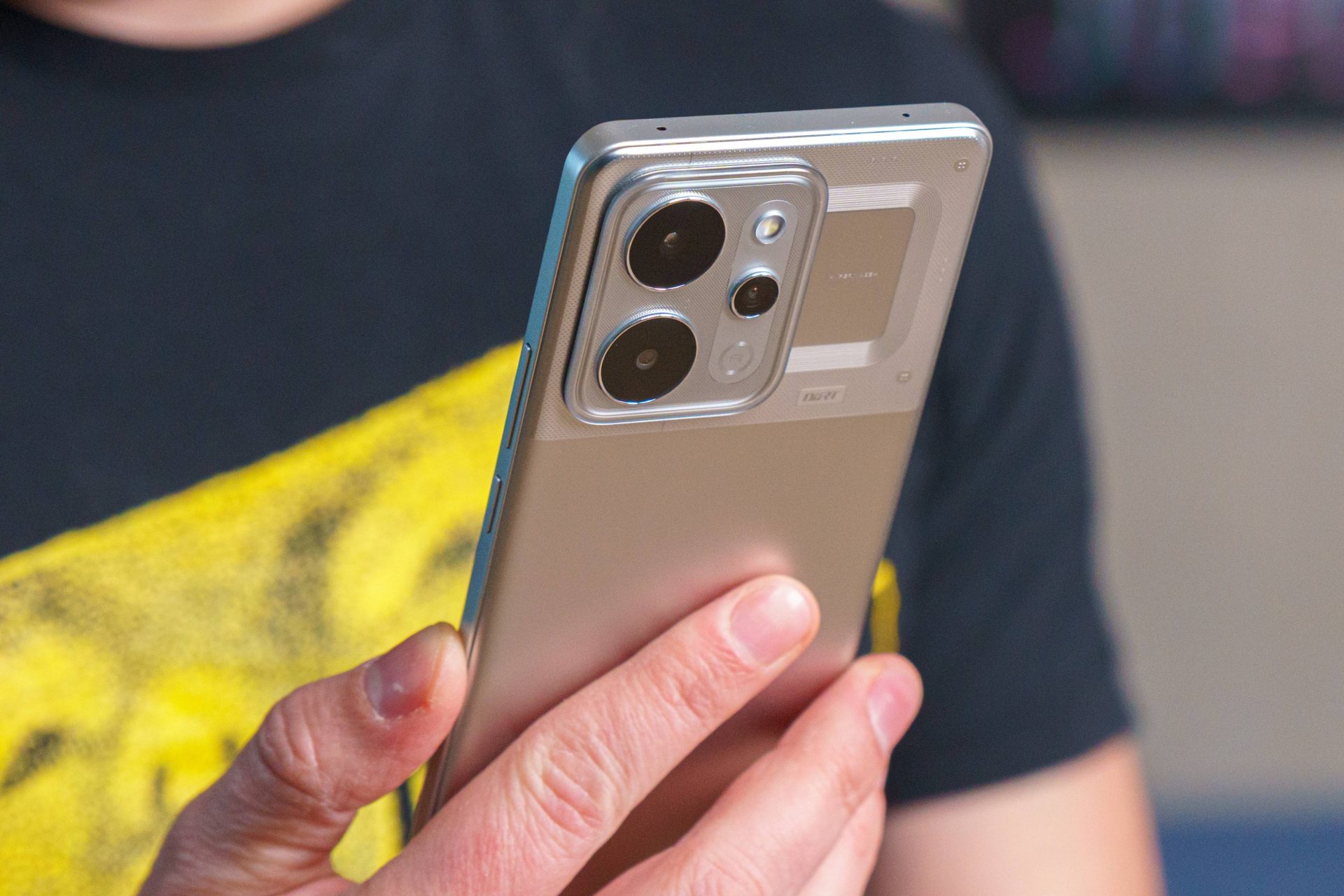 Realme 16T и P4R: цвета и память новинок с 5G | DGL.RU