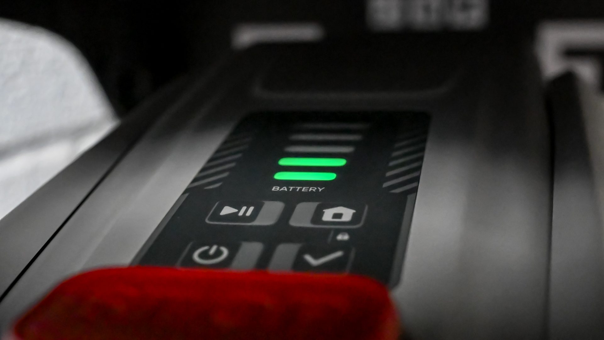 Обзор газонокосилки Eufy E15 — у нее серьёзные проблемы с навигацией фото