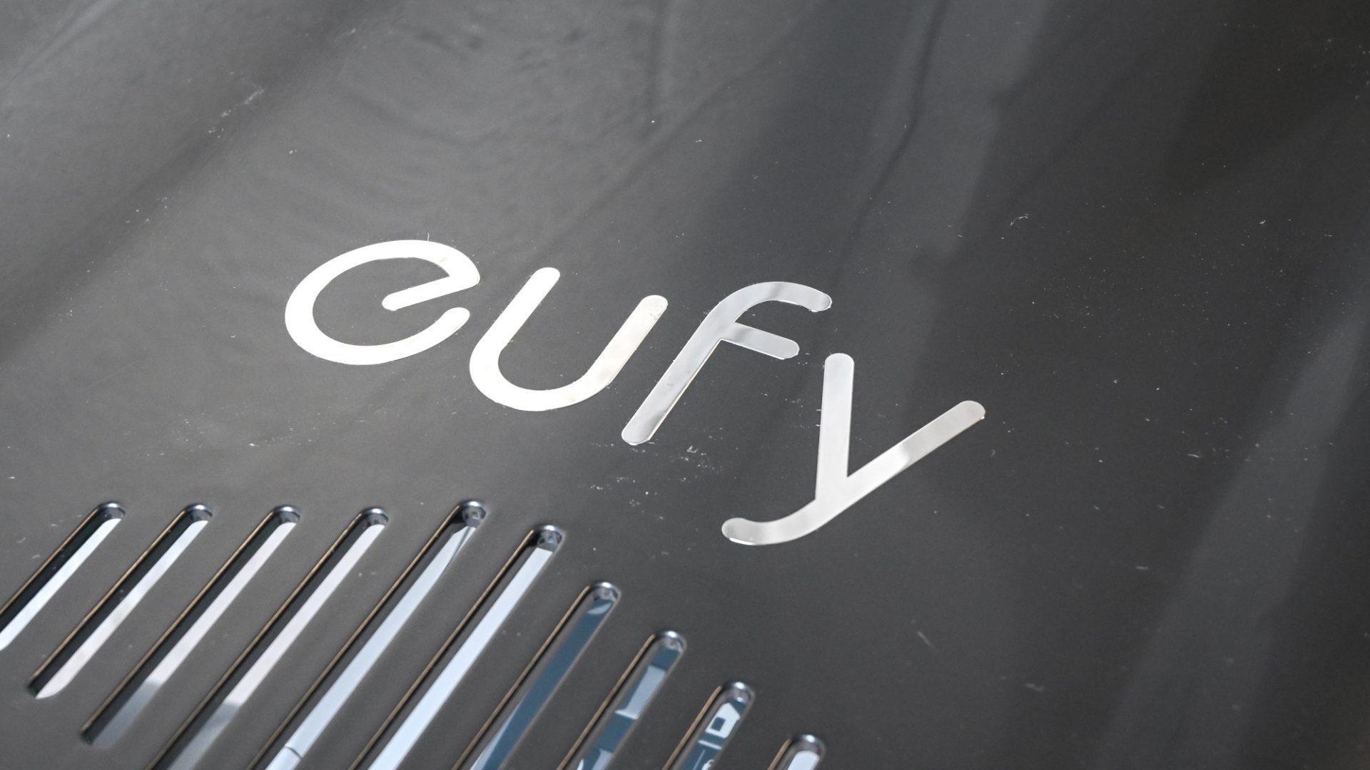 Робот-газонокосилка Eufy E15: с нюансами | DGL.RU