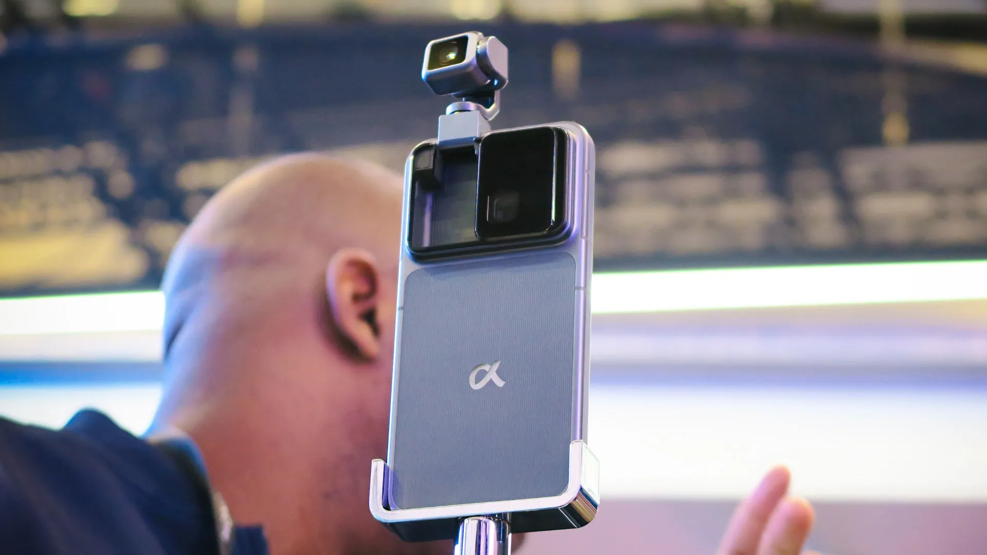 Смартфон Honor Robot Phone: камера на гимбале | DGL.RU