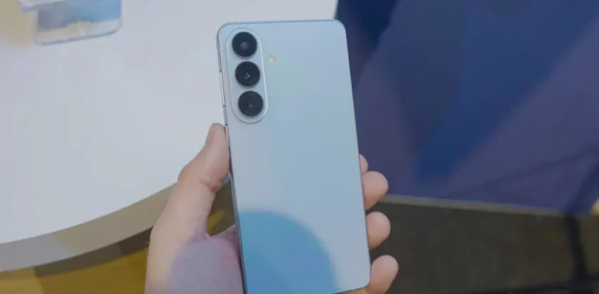 Секретная функция Samsung S26: смартфон становится рабочим ПК