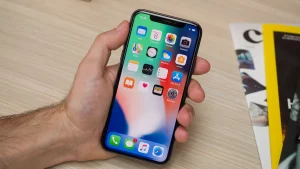 Самый масштабный редизайн со времен iPhone X: каким будет юбилейный смартфон Apple