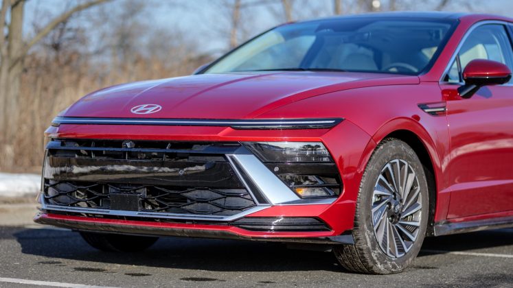 Седан Hyundai Sonata Hybrid: убийца BMW и Volvo? | DGL.RU