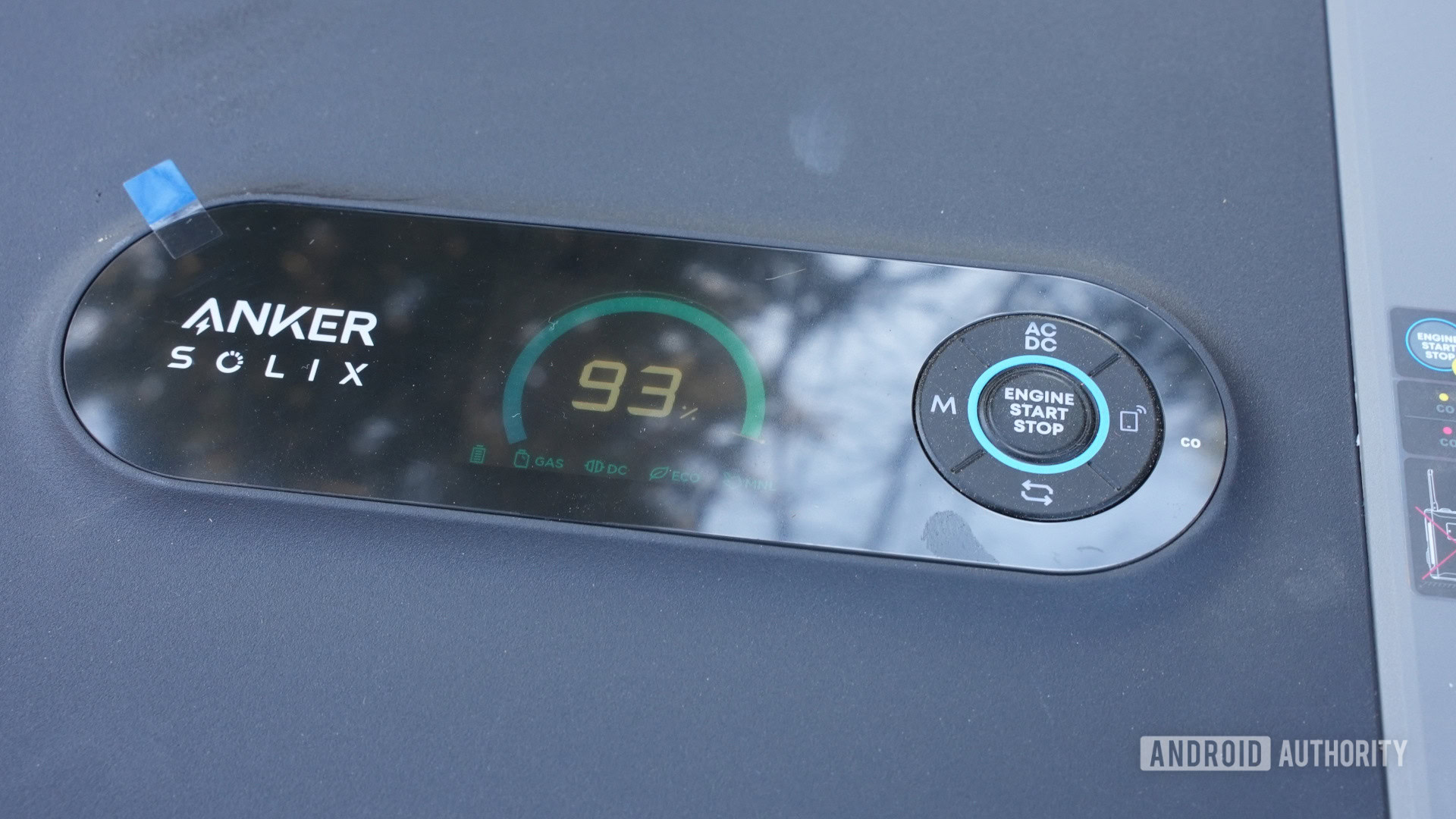 Обзор Anker SOLIX E10: идеальная система резервного питания картинка Система Anker SOLIX E10: дом без отключений | DGL.RU