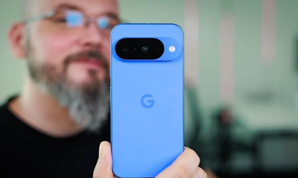 Скучный дизайн не помеха: почему Pixel 11 станет лучшим Android-смартфоном года картинка Смартфон Pixel 11: Google делает ставку на софт | DGL.RU