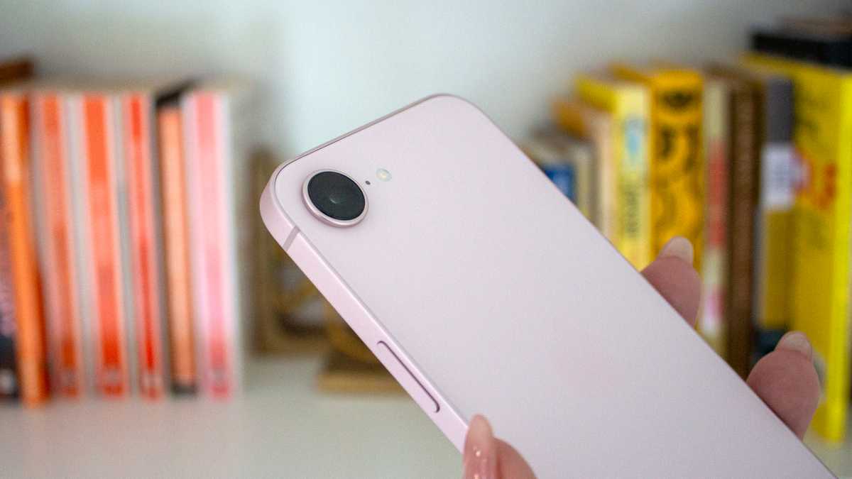 Смартфон Apple iPhone 17e — компактный выбор | DGL.RU