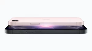 Смартфон Apple iPhone 17e: почему купертиновцы оставили «челку» и как это ударило по конкурентам