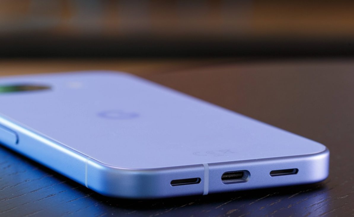 Смартфон Google Pixel 10a: крутые фишки для РФ