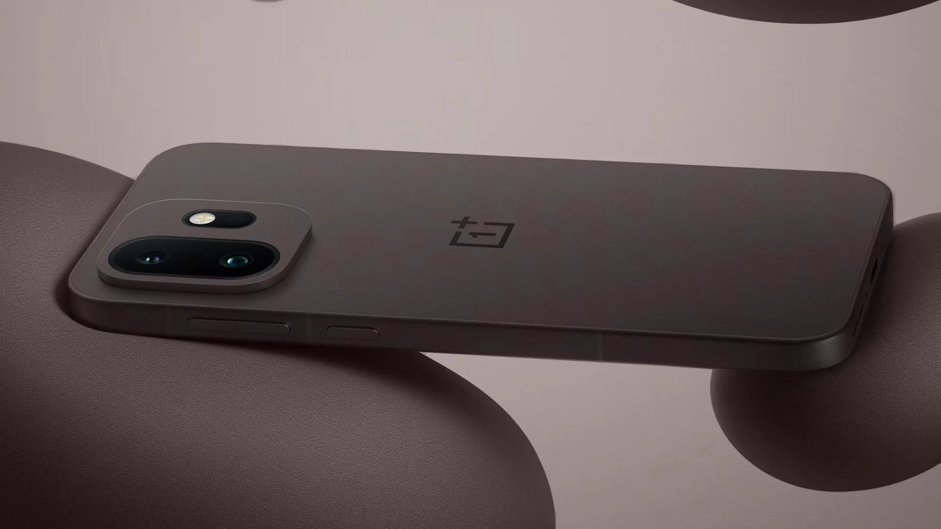 Смартфон OnePlus 15T: новые аксессуары раскрыли главную фишку компактного флагмана