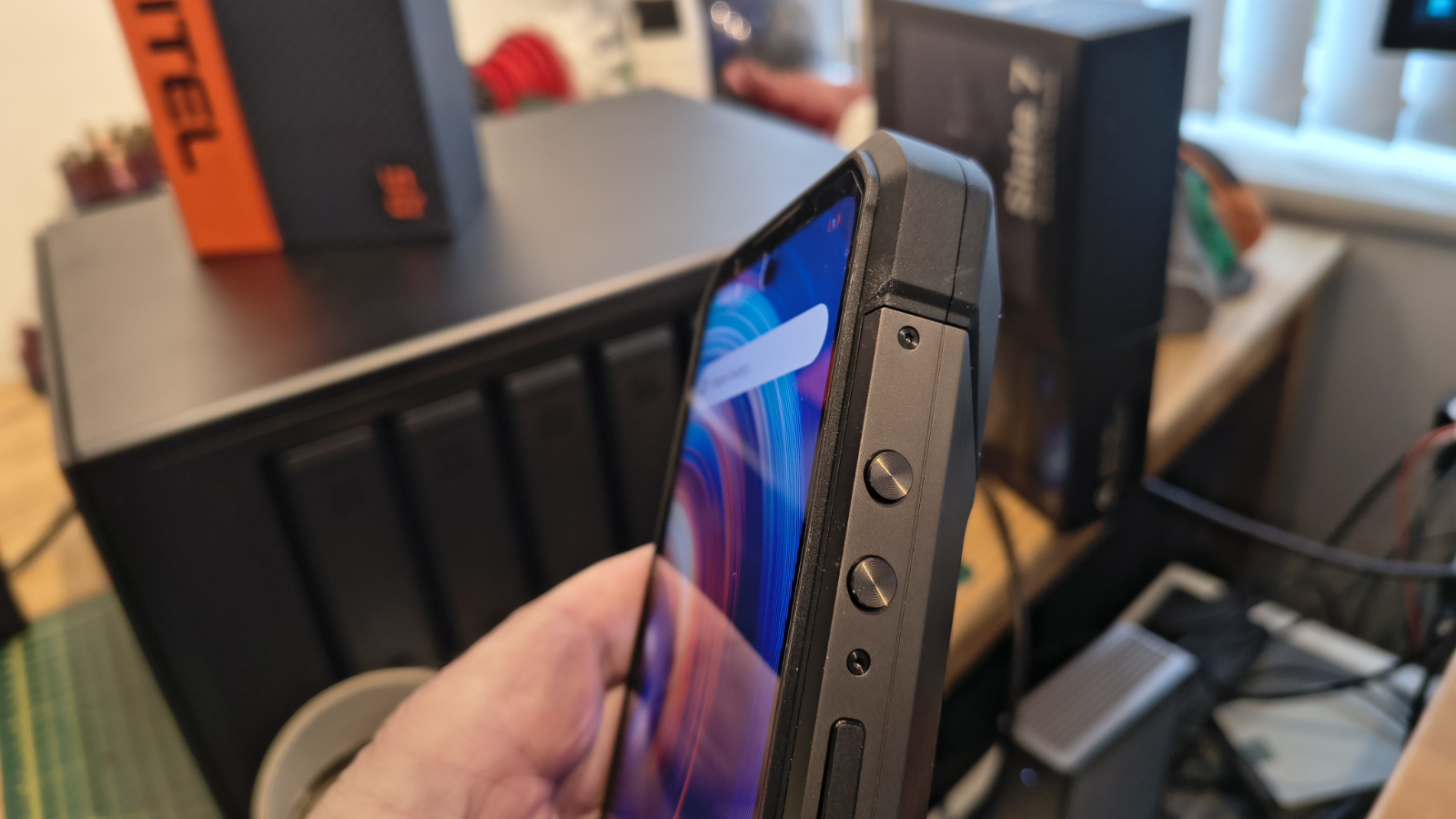 Смартфон Oukitel WP61 Plus: автономка и рация | DGL.RU