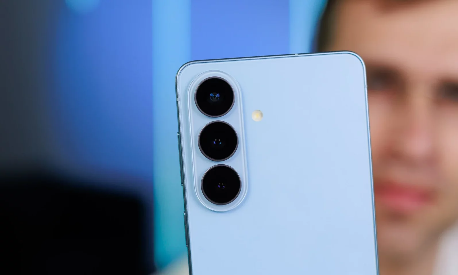 Смартфон Samsung Galaxy S26: лёгкий флагман | DGL.RU