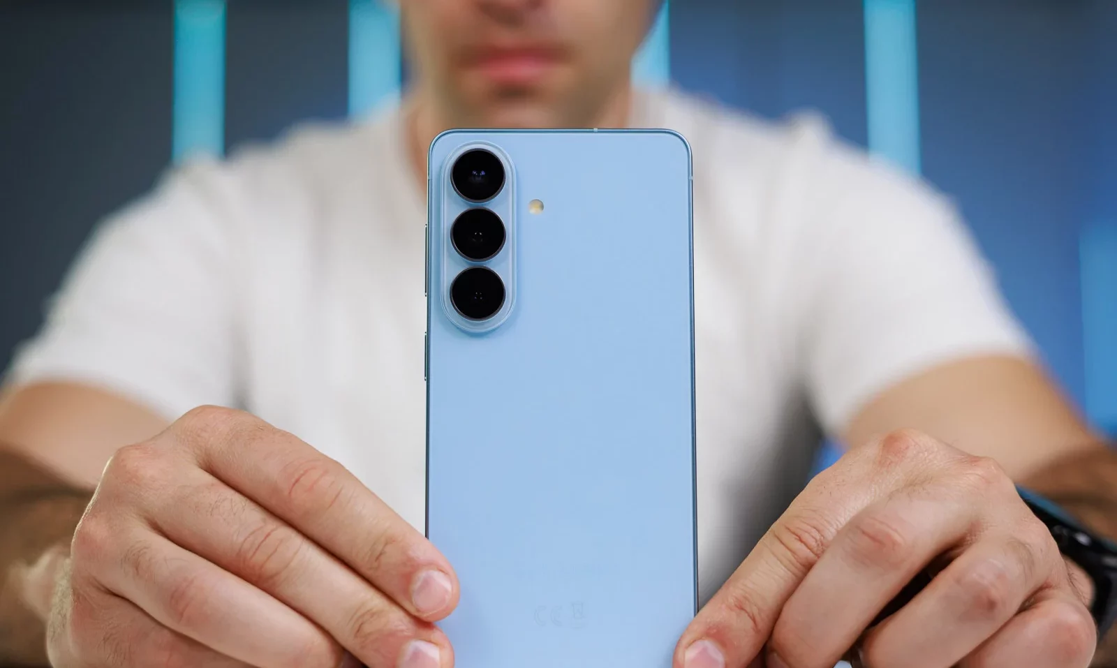 Смартфон Samsung Galaxy S26: лёгкий флагман | DGL.RU