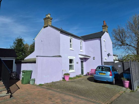 Смартфон Samsung Galaxy S26+: мощный экран | DGL.RU