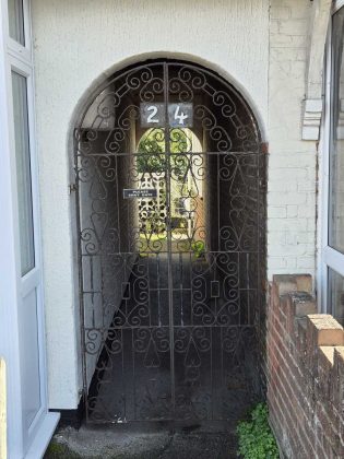 Смартфон Samsung Galaxy S26+: мощный экран | DGL.RU