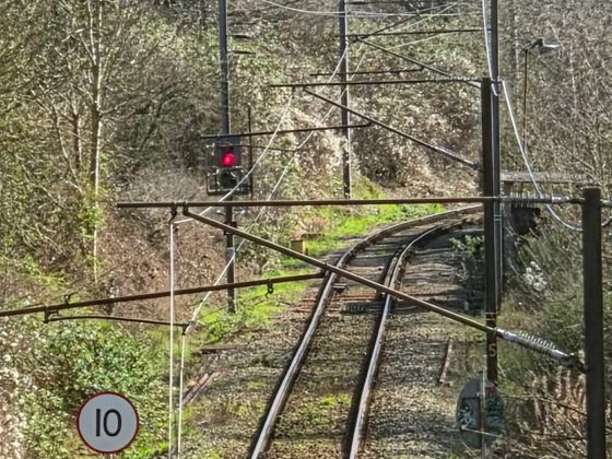 Смартфон Samsung Galaxy S26+: мощный экран | DGL.RU