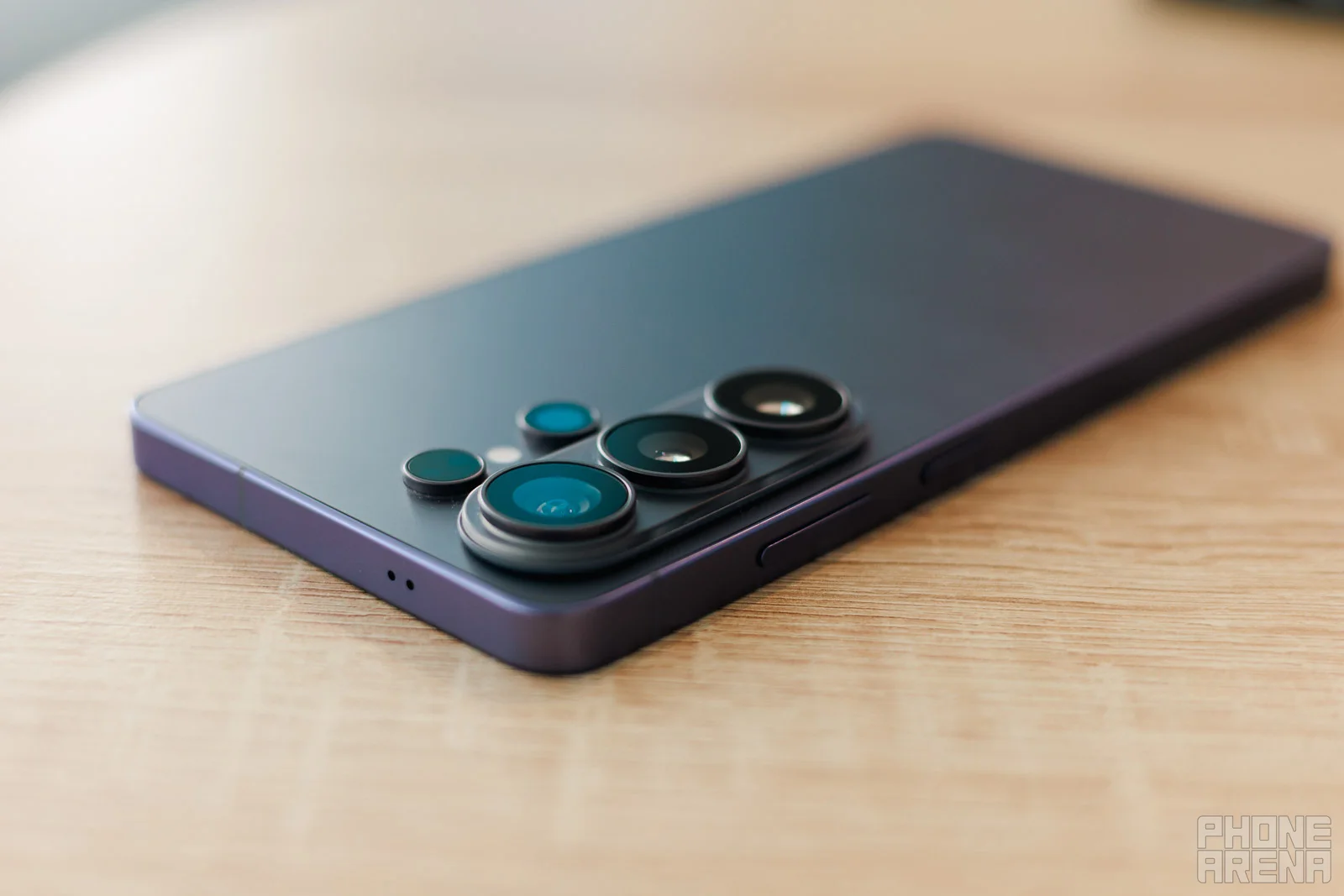 Смартфон Samsung Galaxy S26 Ultra | DGL.RU