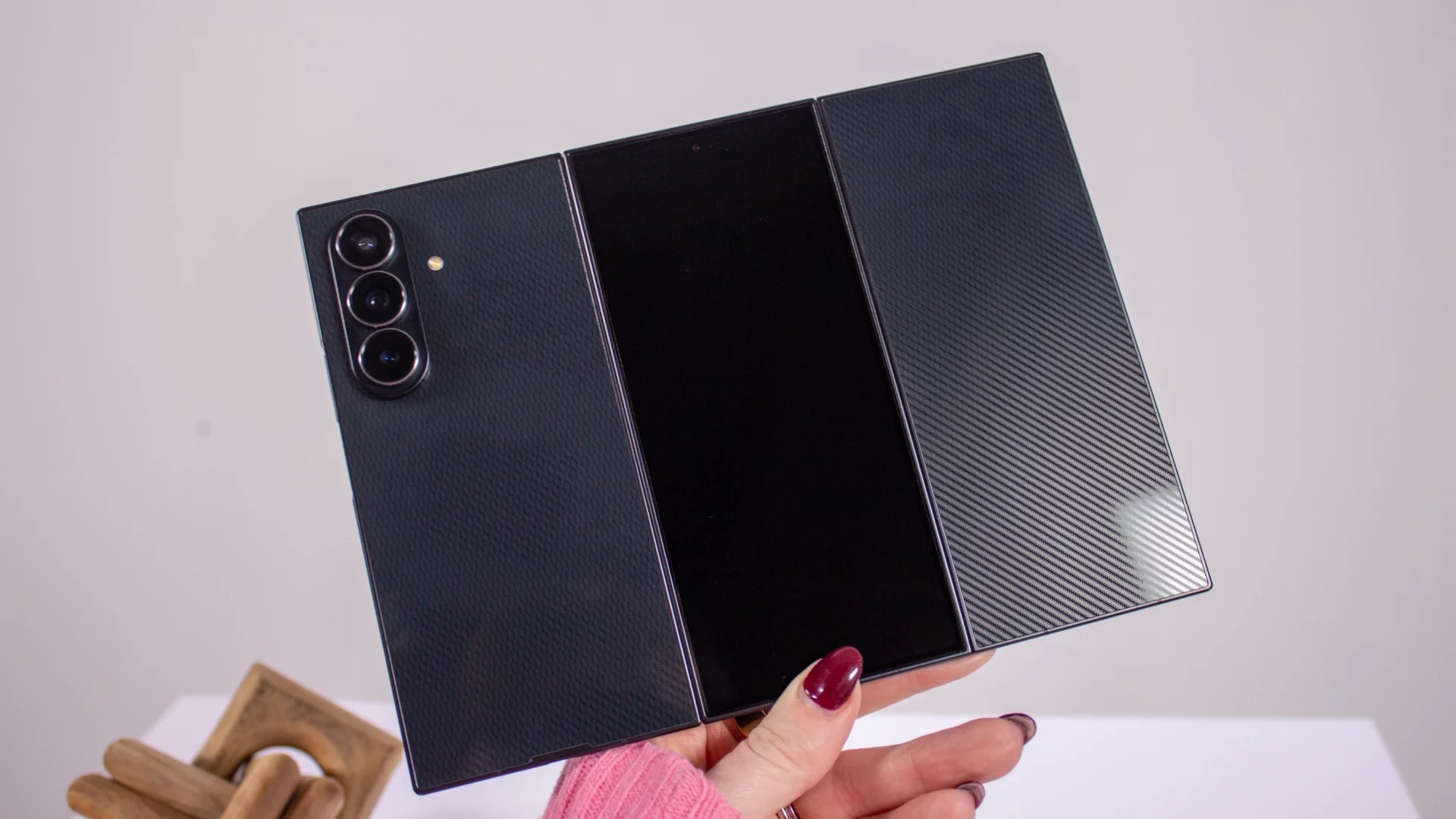 Смартфон Samsung Galaxy Z TriFold 2: будущее | DGL.RU