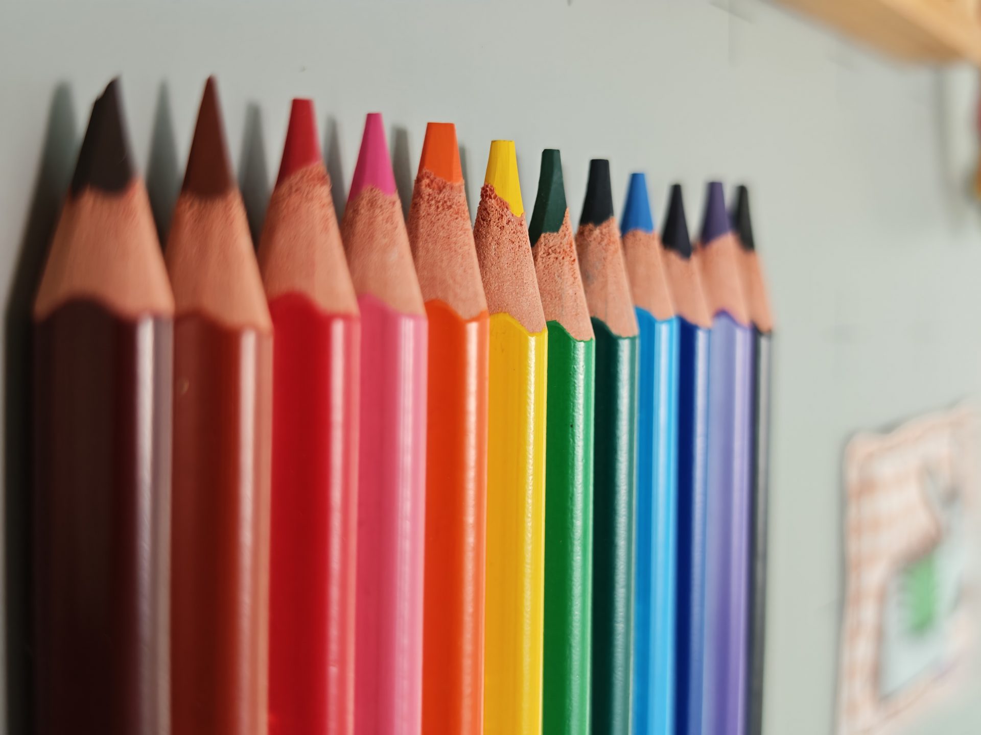 Обзор Xiaomi 17 Ultra: идеальное аппаратное обеспечение и цена в России картинка Смартфон Xiaomi 17 Ultra и слабый софт | DGL.RU