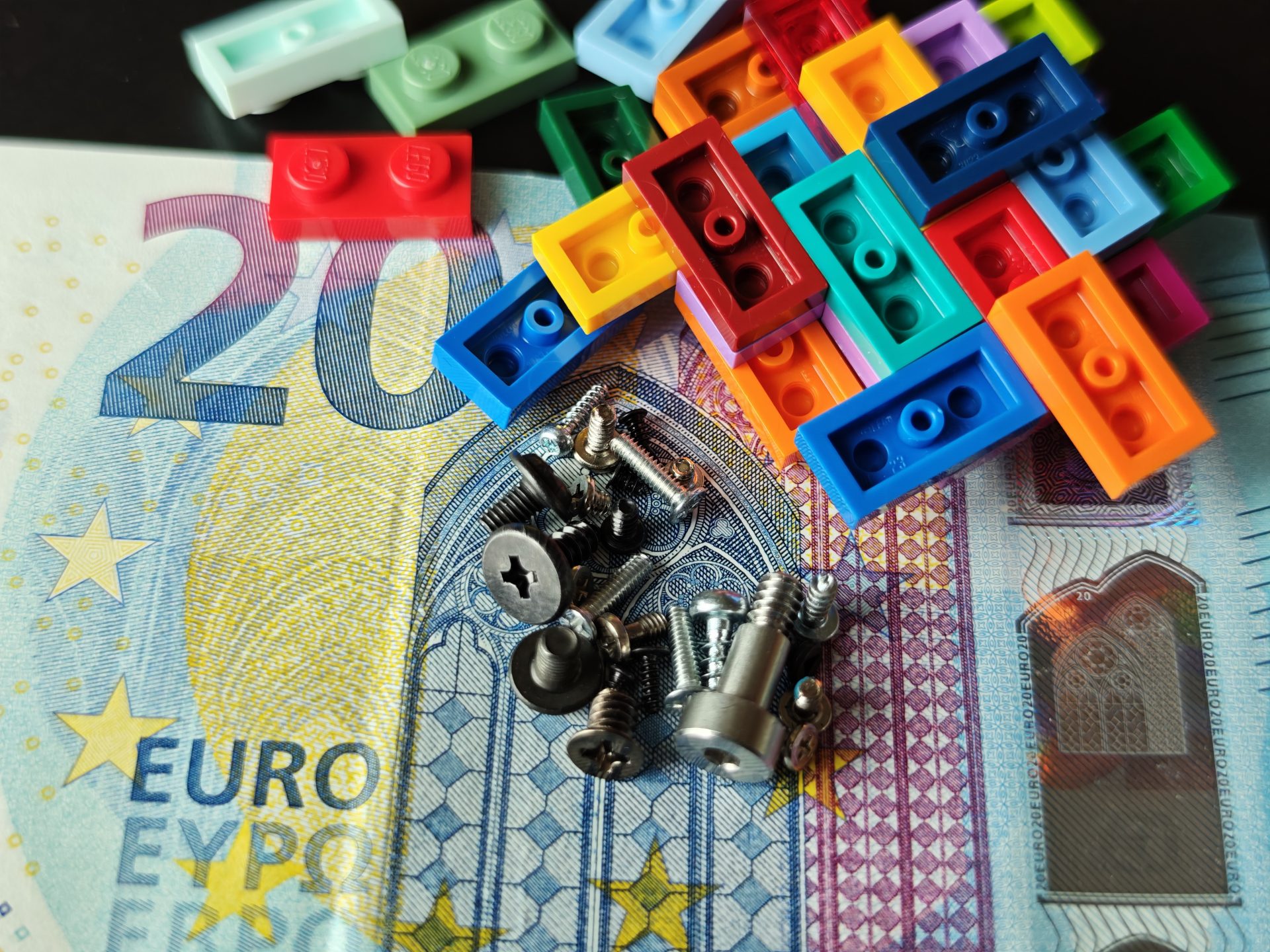 Обзор Xiaomi 17 Ultra: идеальное аппаратное обеспечение и цена в России картинка Обзор Xiaomi 17 Ultra: идеальное аппаратное обеспечение и цена в России фото