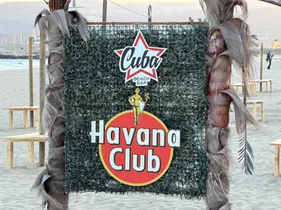 Galaxy S26 Ultra и iPhone 17 Pro: битва камер | DGL.RU