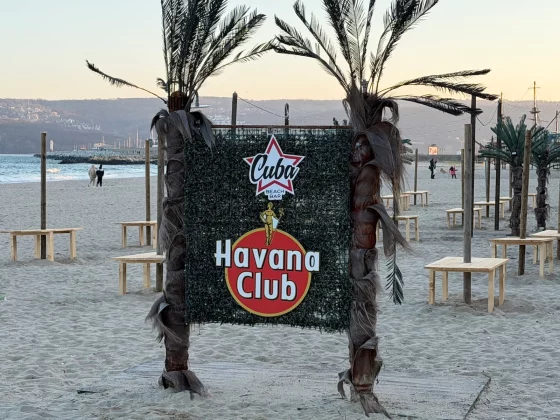 Galaxy S26 Ultra и iPhone 17 Pro: битва камер | DGL.RU