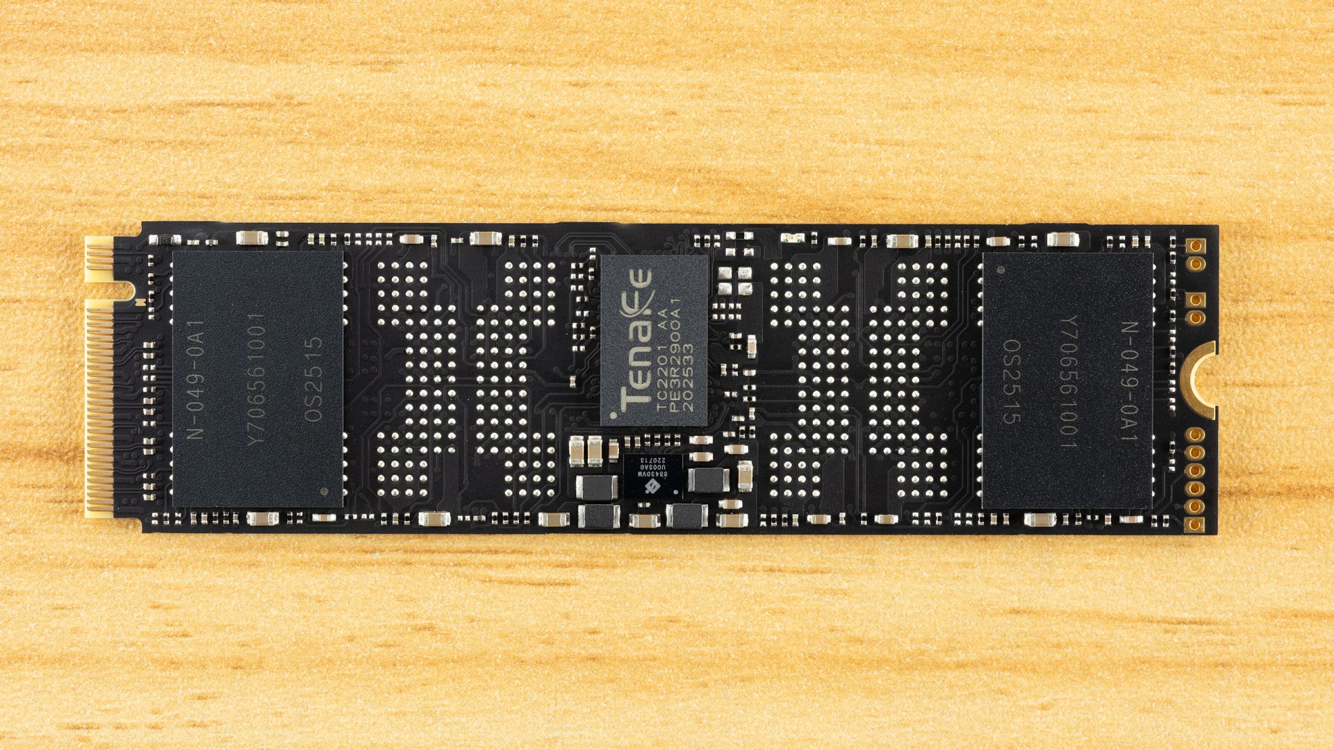 Обзор Seagate FireCuda X1070 2TB и как найти его в Москве картинка SSD-накопитель Seagate FireCuda X1070 | DGL.RU