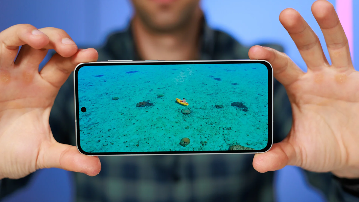 Galaxy A57 получит ИИ-функцию флагманов: что изменится для РФ?