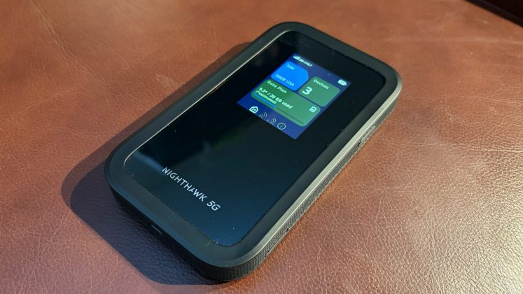 Точка доступа Netgear Nighthawk M7 с eSIM | DGL.RU