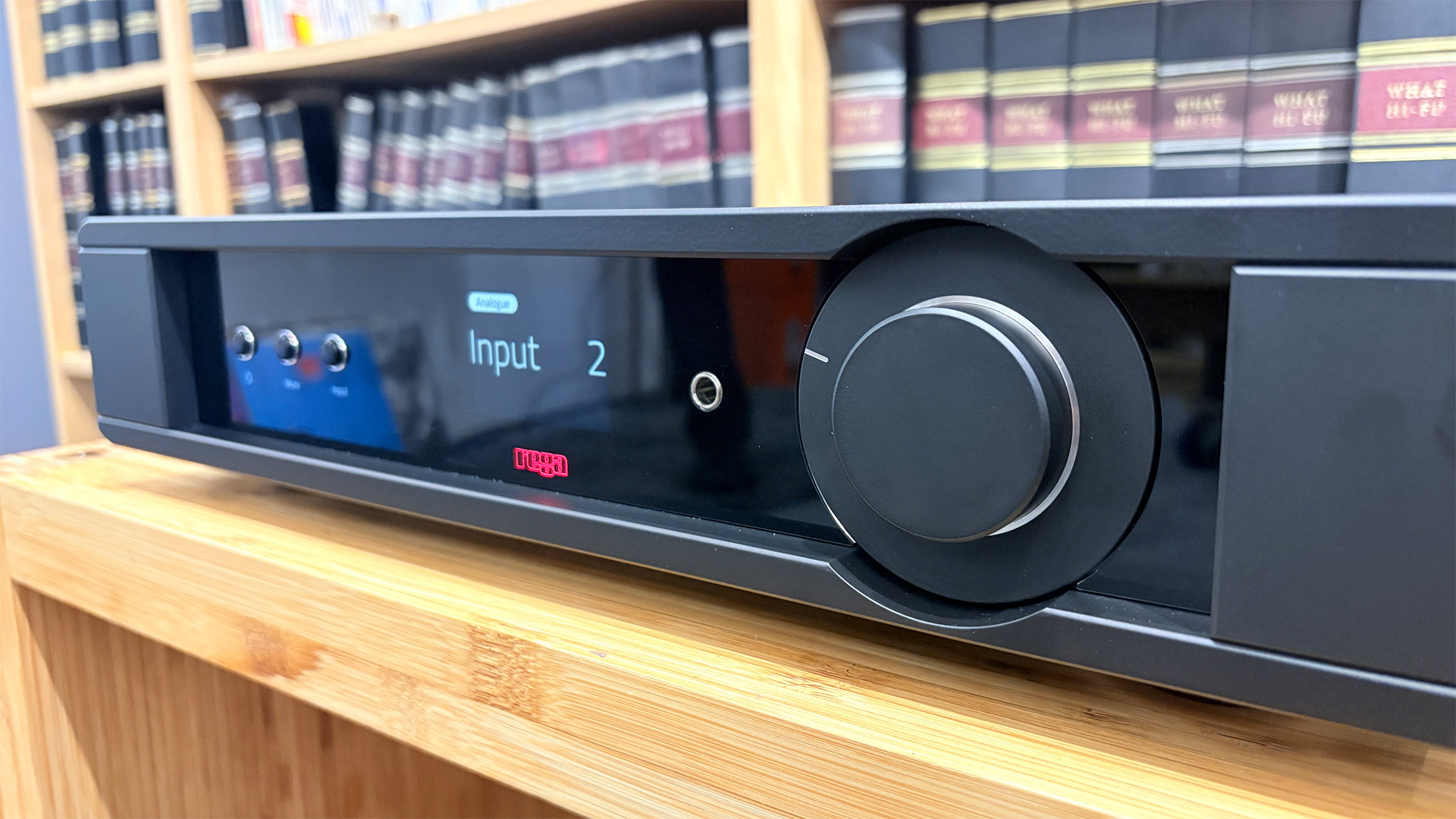 Усилитель Rega Mercury/Solis: аудиофильский дуэт | DGL.RU