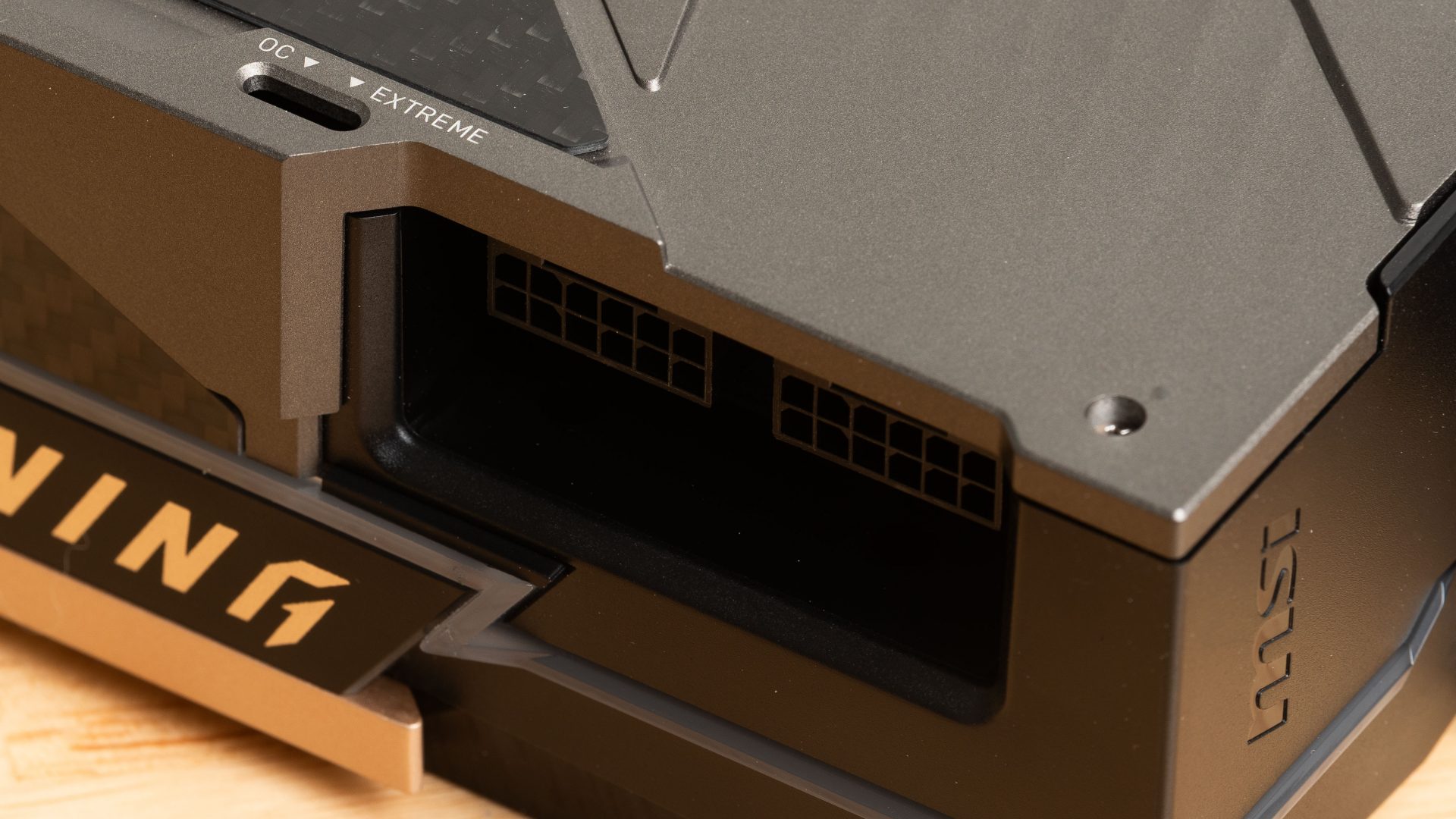 Видеокарта MSI GeForce RTX 5090 Lightning Z | DGL.RU