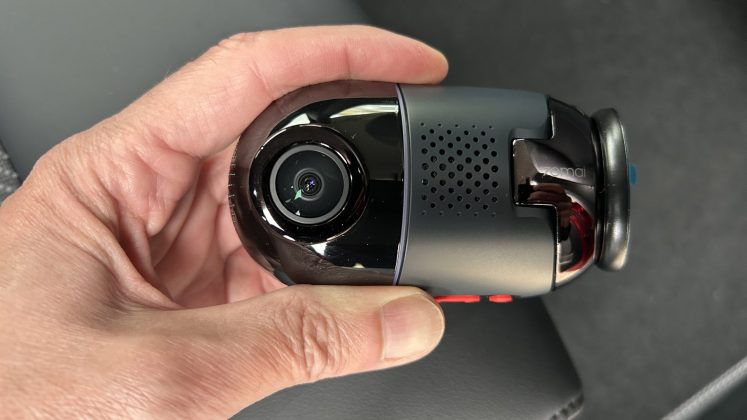 Лучшие видеорегистраторы 2026 года: мы протестировали топовые камеры от Garmin, Nextbase, 70mai и других брендов фото