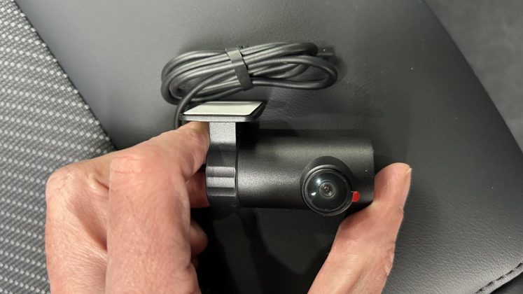 Лучшие видеорегистраторы 2026 года: мы протестировали топовые камеры от Garmin, Nextbase, 70mai и других брендов фото