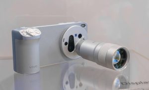 Обзор Vivo X300 Ultra с телеконвертером 200 мм и 400 мм. Будет ли доступен на маркетплейсах РФ?