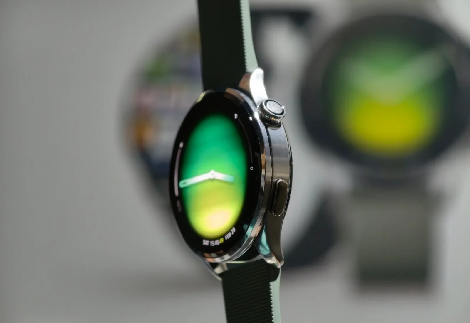 Xiaomi Watch 5 на Wear OS: первый тест часов с датчиком мышц и ценой около 27 тыс. руб картинка Умные часы Xiaomi Watch 5 на Wear OS | DGL.RU