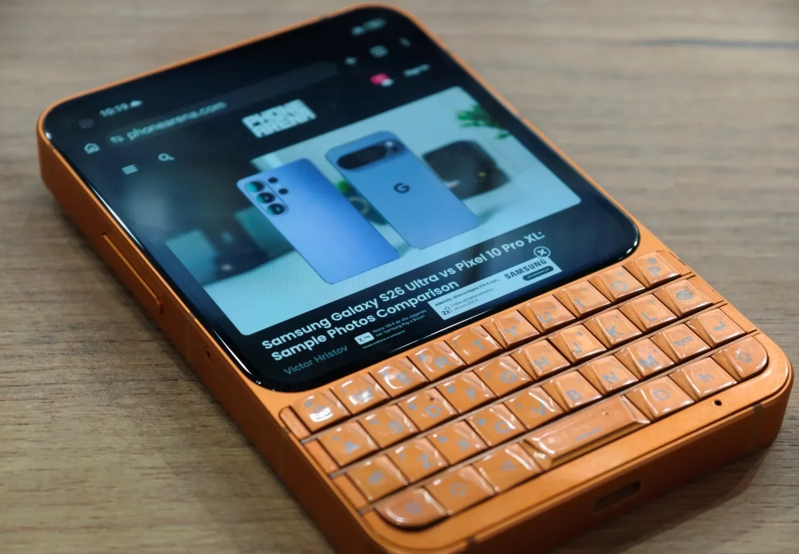 Смартфон с QWERTY-клавиатурой нужен в РФ | DGL.RU