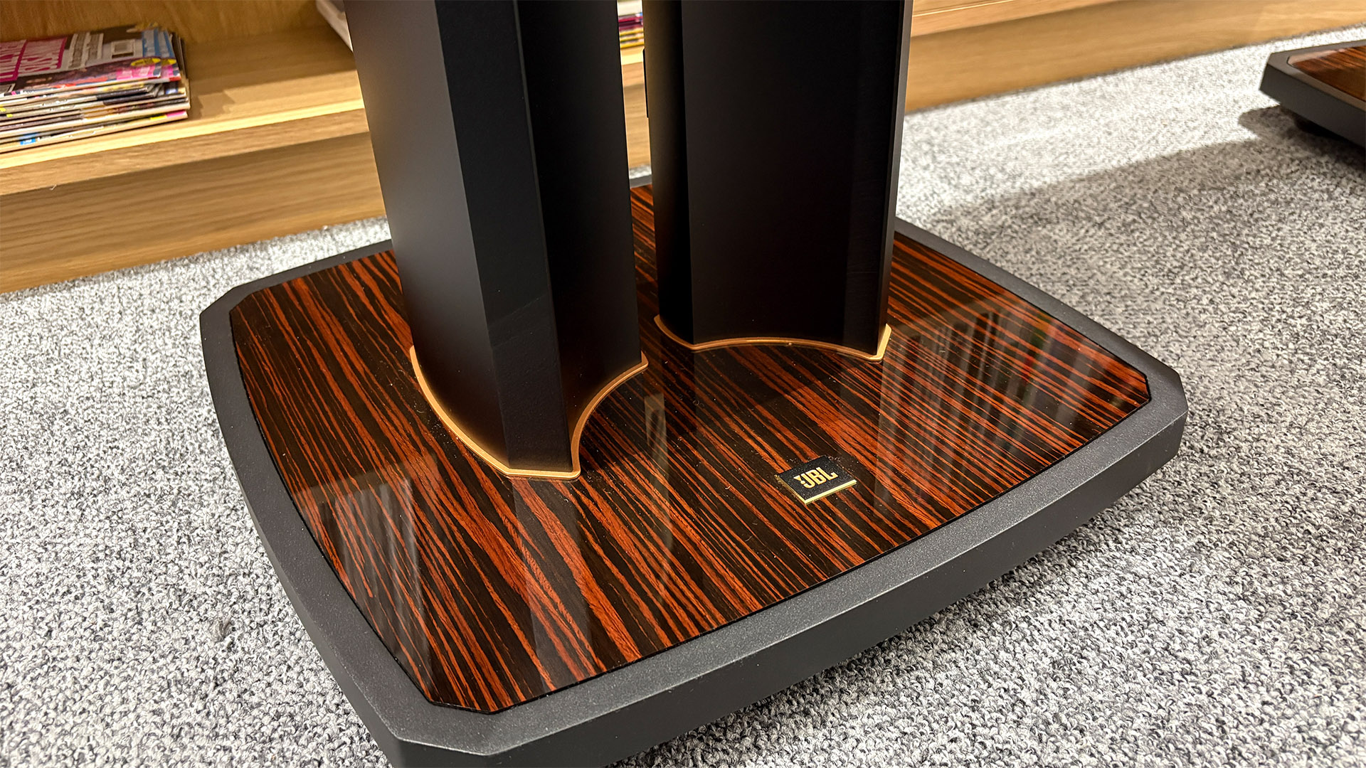 Акустика JBL Summit Ama удивила звуком | DGL.RU