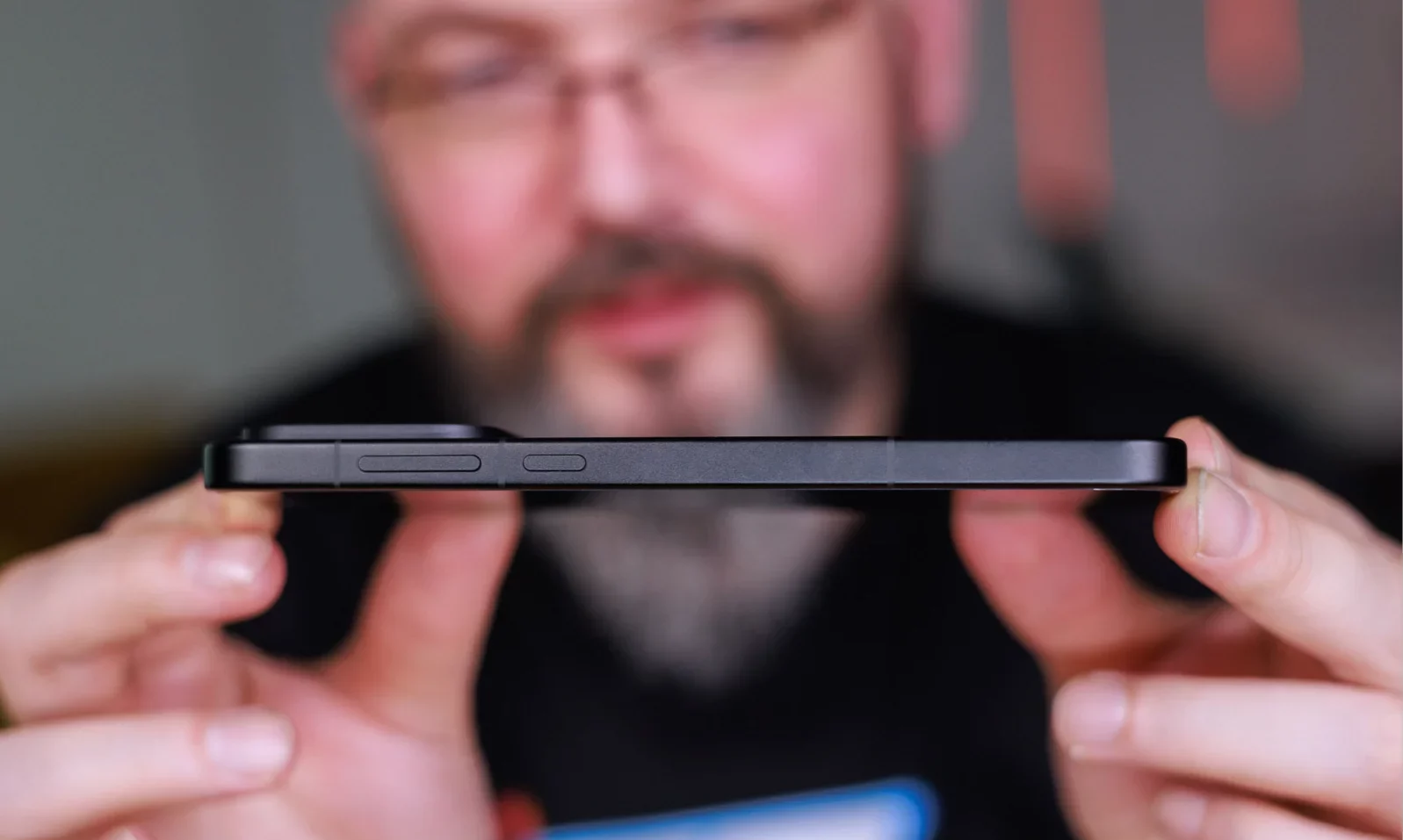 Apple и Samsung боятся аккумуляторов, которые живут два дня: в чем реальная причина картинка Кремниево-углеродные батареи против iPhone | DGL.RU