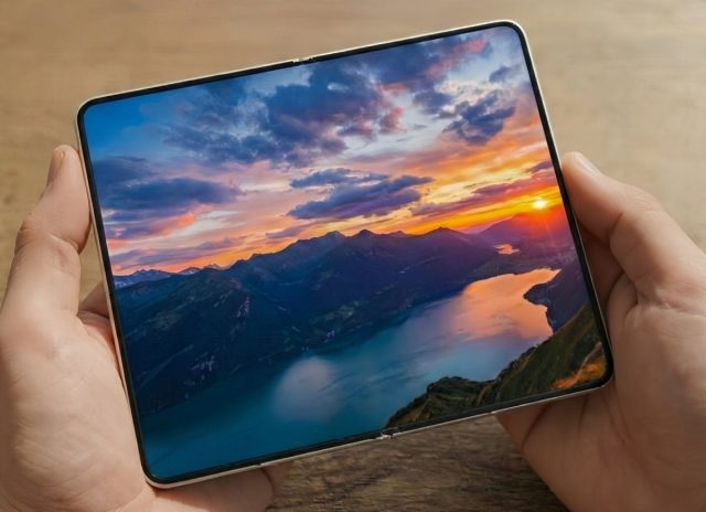 Apple будет использовать складные панели производства Samsung Display