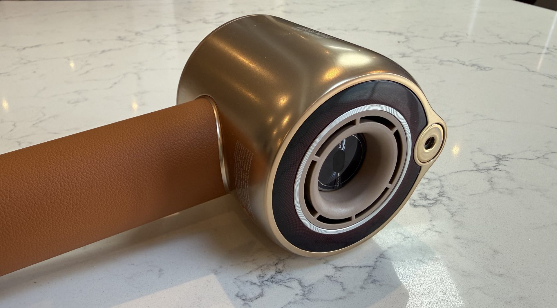 Фен Dreame Miracle Pro: ИИ и красный свет | DGL.RU