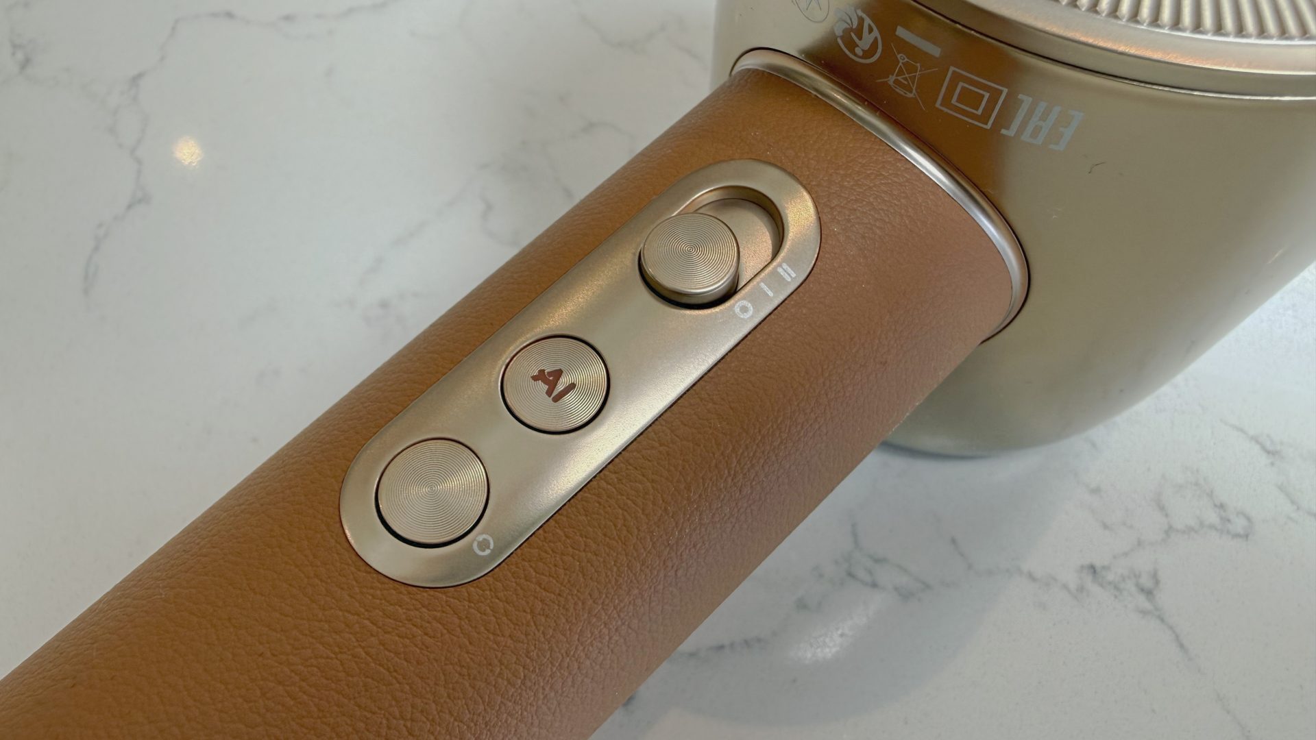 Фен Dreame Miracle Pro: ИИ и красный свет | DGL.RU