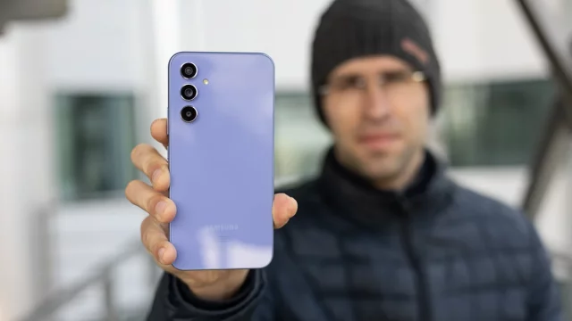 Владельцы флагманов в шоке: ваш старый Galaxy A54 станет умнее с выходом One UI 8.5 Владельцы флагманов в шоке: ваш старый Galaxy A54 станет умнее с выходом One UI 8.5