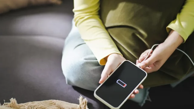 Смартфон Poco X8 Pro Max: жизнь без розетки | DGL.RU