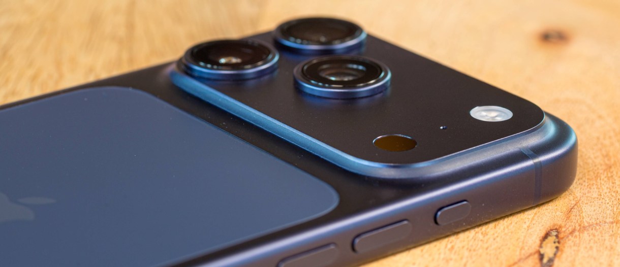 Камчатские гейзеры или Сочинский закат: в следующий отпуск по России вы возьмете только iPhone