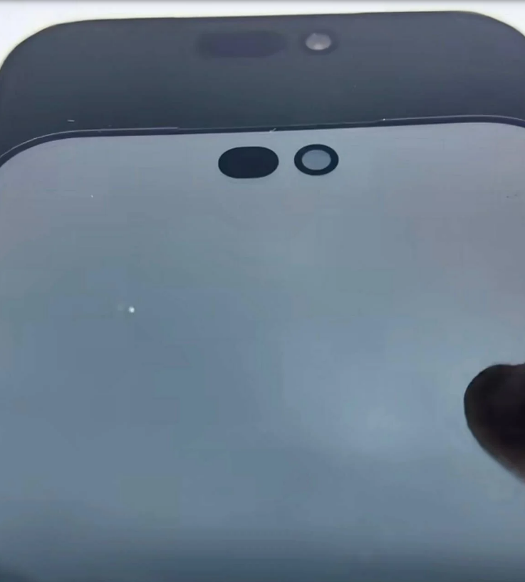 iPhone 18 Pro против здравого смысла: Apple больше не старается, но в России его сметут