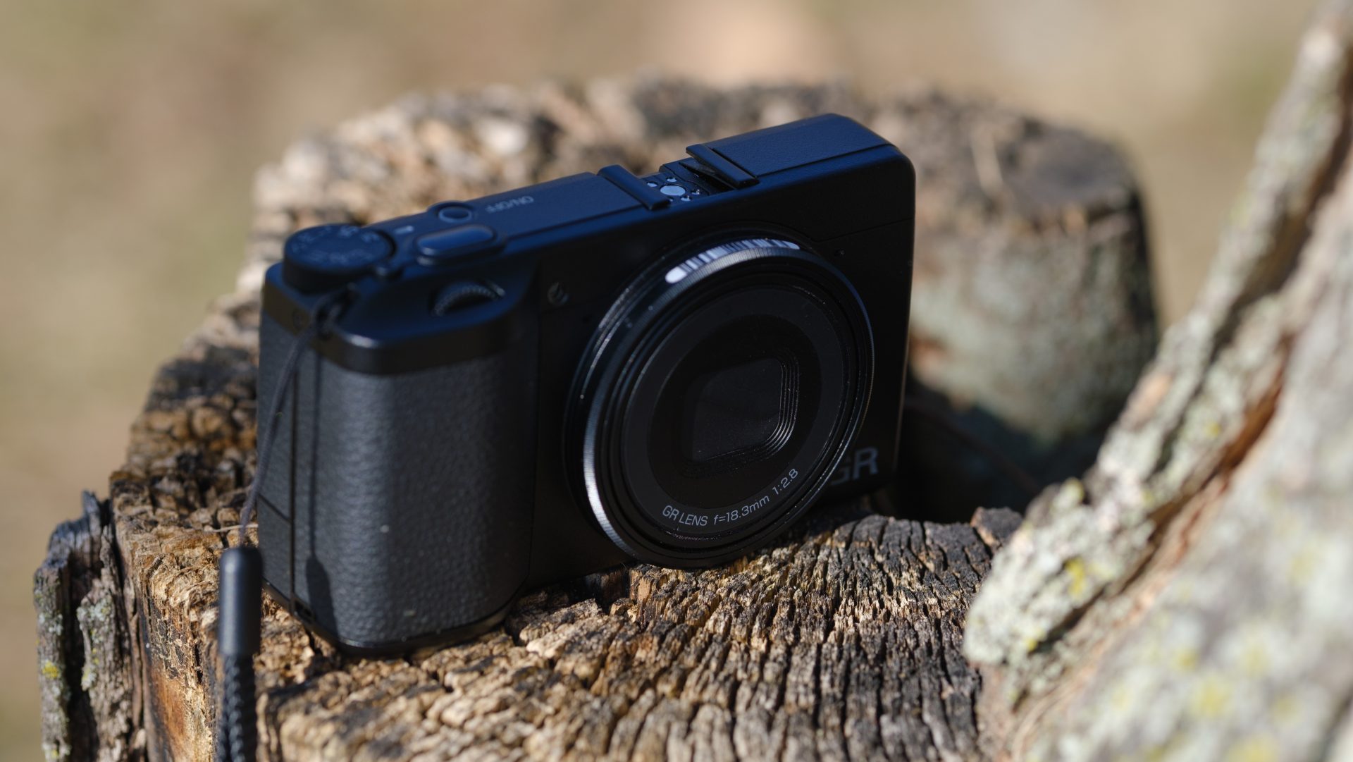 Камера Ricoh GR IV HDF: плёночный эффект | DGL.RU