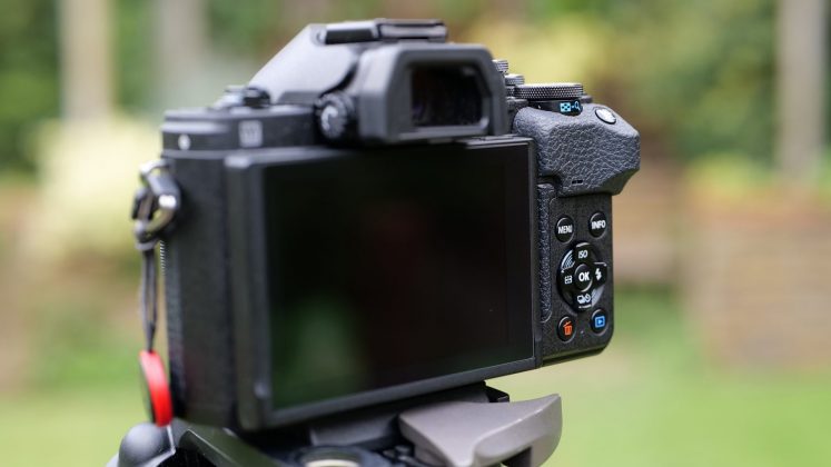 Камера Sony A7 V и лучшие беззеркалки | DGL.RU