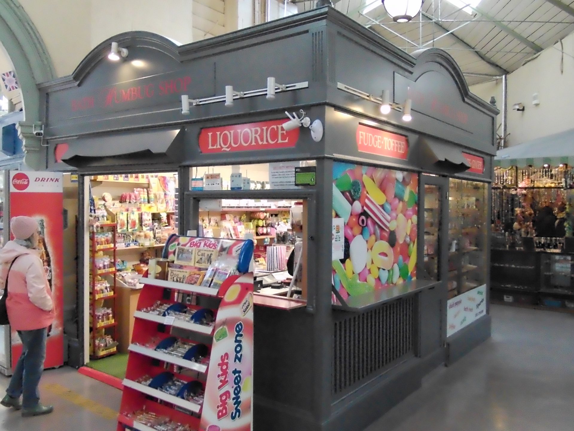 Камера Yashica FX-D 100 с ретро-стилем и зумом | DGL.RU