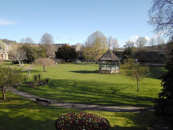 Камера Yashica FX-D 100 с ретро-стилем и зумом | DGL.RU